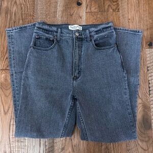 Abercrombie & Fitch Women’s Gray Ankle Straight Jeans